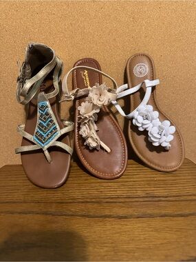 Three-Pair Women's Floral and Beaded Sandal Set - Gold, Beige, White